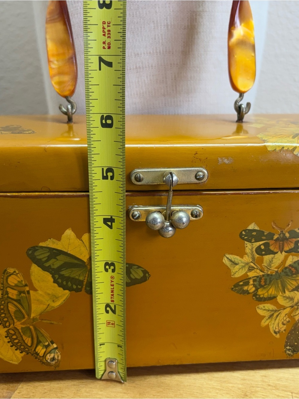 Vintage Butterfly Decoupage Wooden Box Purse Lucite Handle Vanity Case MCM - Picture 9 of 14